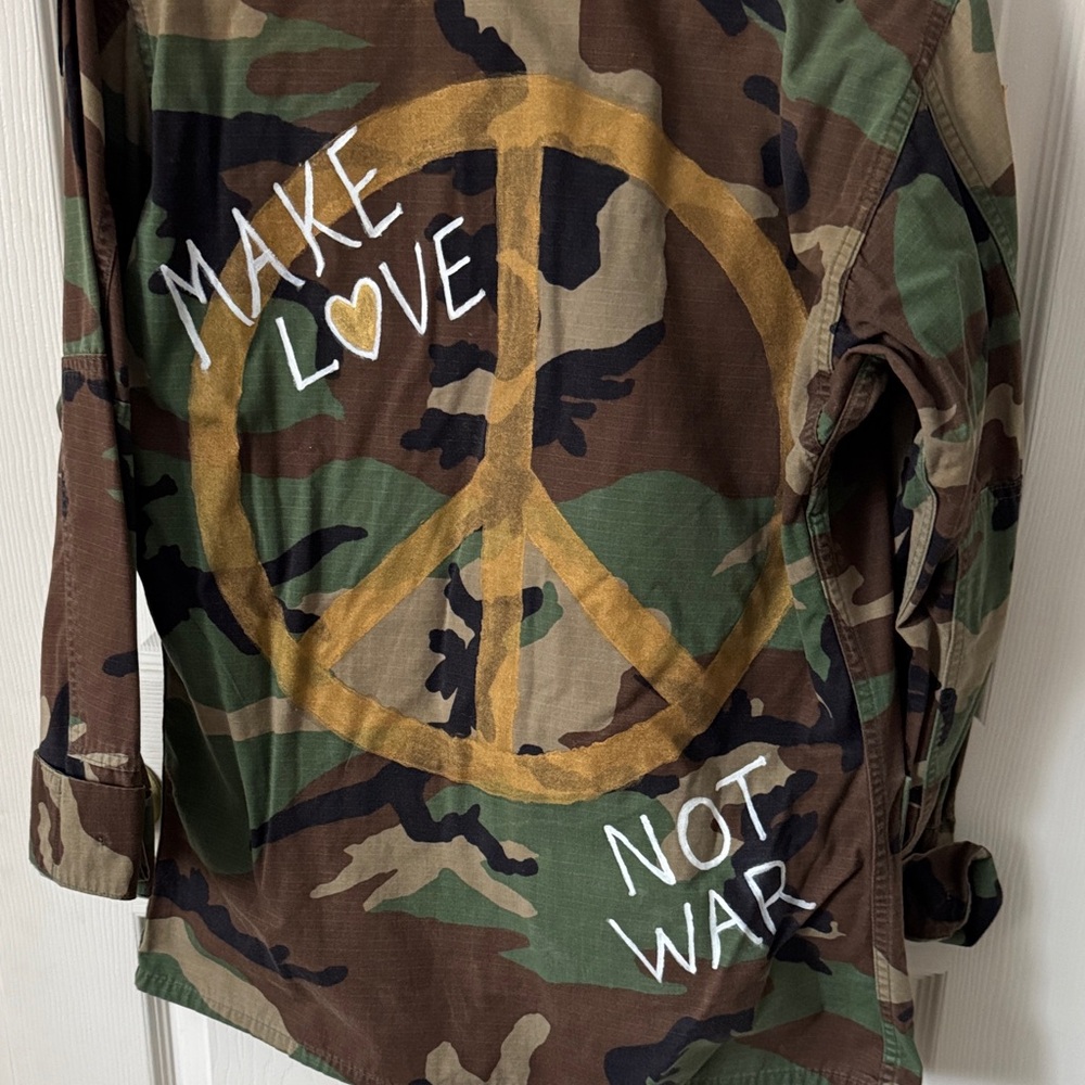 Authentic one-of-a-kind US Army Airborne Ranger “Make Love ☮️ Not War” Jacket